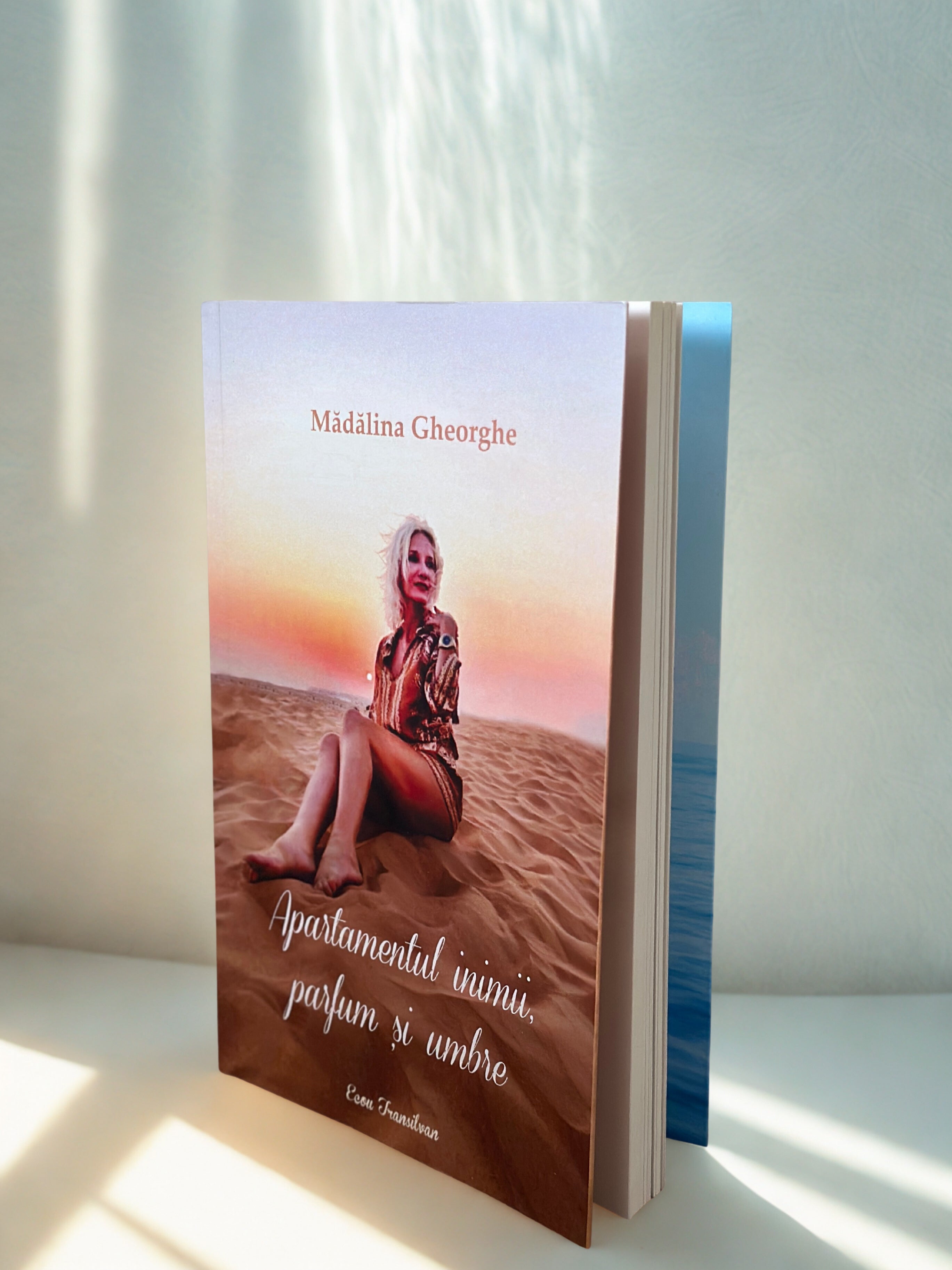 Apartamentul inimii, parfum și umbre